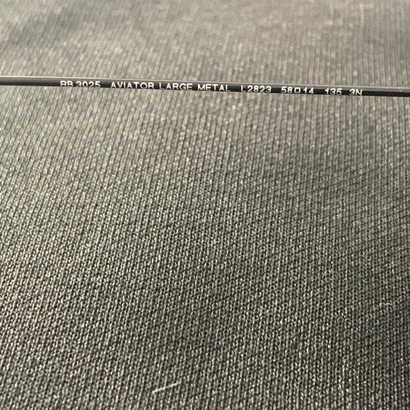 Ray Ban Aviator Large Metal RB 3025 L2823 Unisex Sunglasses - Picture 7 of 8